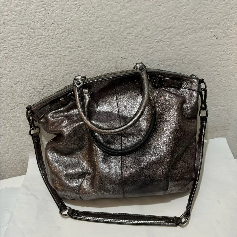 Coach 18815 Madison Pewter Metallic Leather  Hobo Bag  zipper closure - Picture 10 of 12